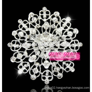 elegant clear white crystal flower brooch